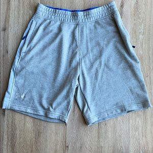 Under Armour Athletic Short size large Gray